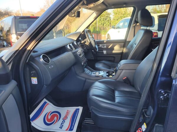 2015 Land Rover Discovery 4 SE Tech SDV6 Auto