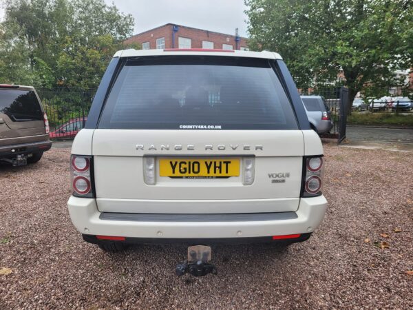 2010 Land Rover Range Rover Vouge 3.6 TDV8 Auto