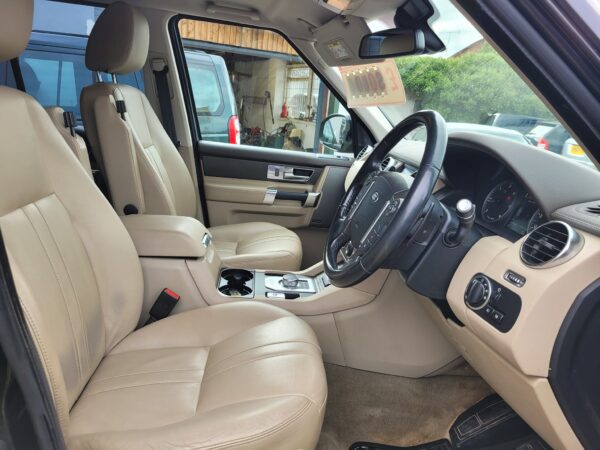 2014 Land Rover Discovery 4 SE Tech SDV6 Auto