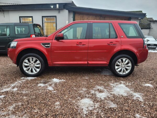 2014 Land Rover Freelander 2.2 TD4 SE 4WD Manual