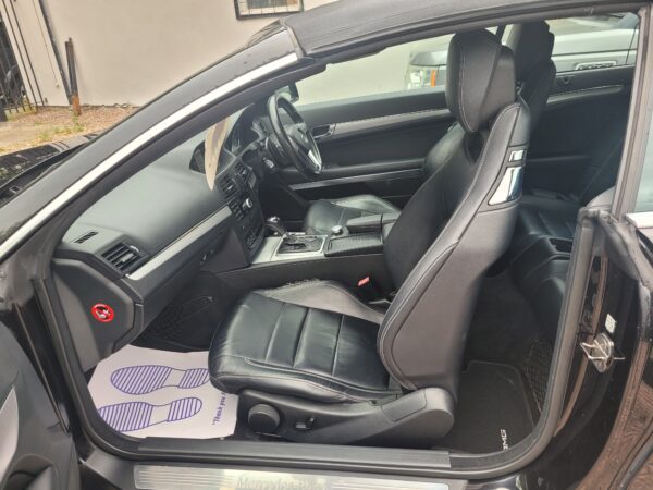 MERCEDES-BENZ E220 SPT CDI BLUEEFI-CY AUTO