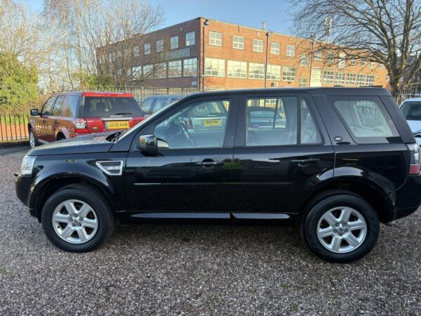 2014 Land Rover Freelander 2 XS Manual
