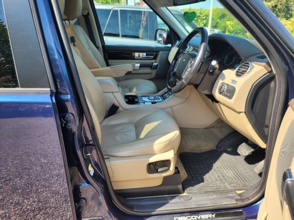 2013 Land Rover Discovery HSE SDV6