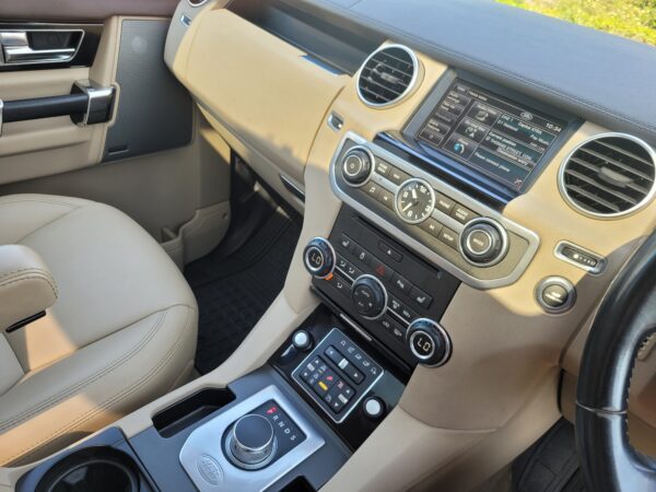 2013 Land Rover Discovery HSE SDV6