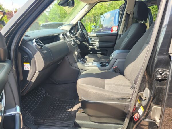 LAND ROVER DISCOVERY 4 3.0 SDV6 255 GS StationWagon