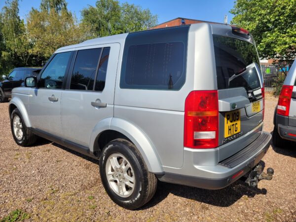 2009 Discovery 3 GS Manual