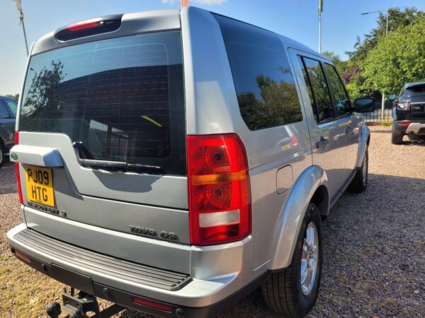 2009 Discovery 3 GS Manual