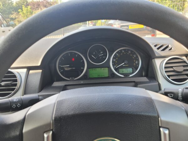 2009 Discovery 3 GS Manual