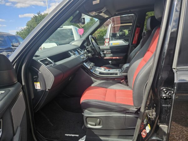 2012 Range Rover Sport 3.0 SDV6 Red Edition