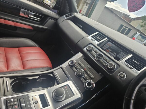 2012 Range Rover Sport 3.0 SDV6 Red Edition