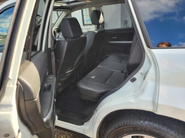 2011 Suzuki Grand Vitara 2.4 Manual