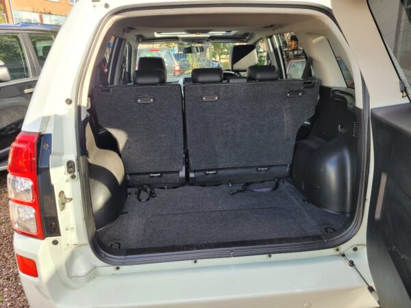 2011 Suzuki Grand Vitara 2.4 Manual