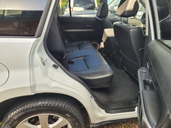 2011 Suzuki Grand Vitara 2.4 Manual