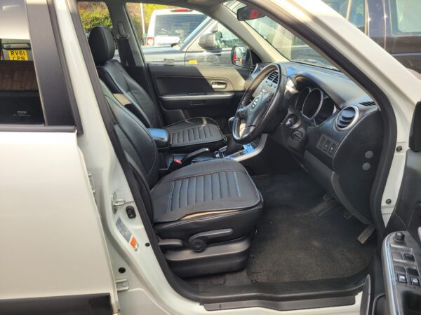 2011 Suzuki Grand Vitara 2.4 Manual