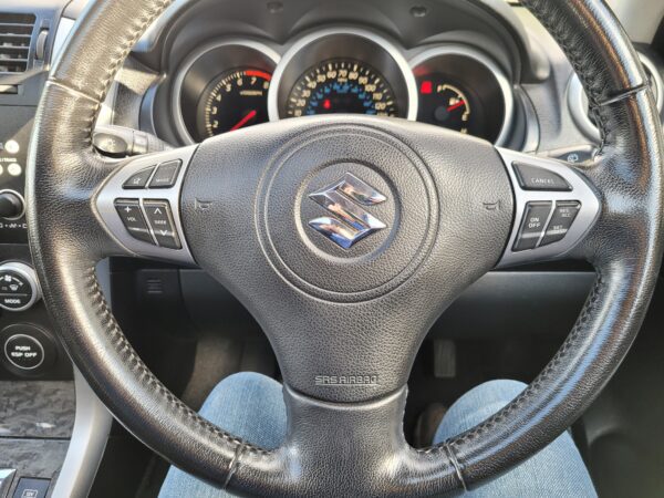 2011 Suzuki Grand Vitara 2.4 Manual